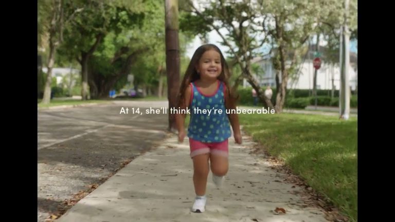 Crossfitter de 3 ans présenté dans Dove Super Bowl Commercial