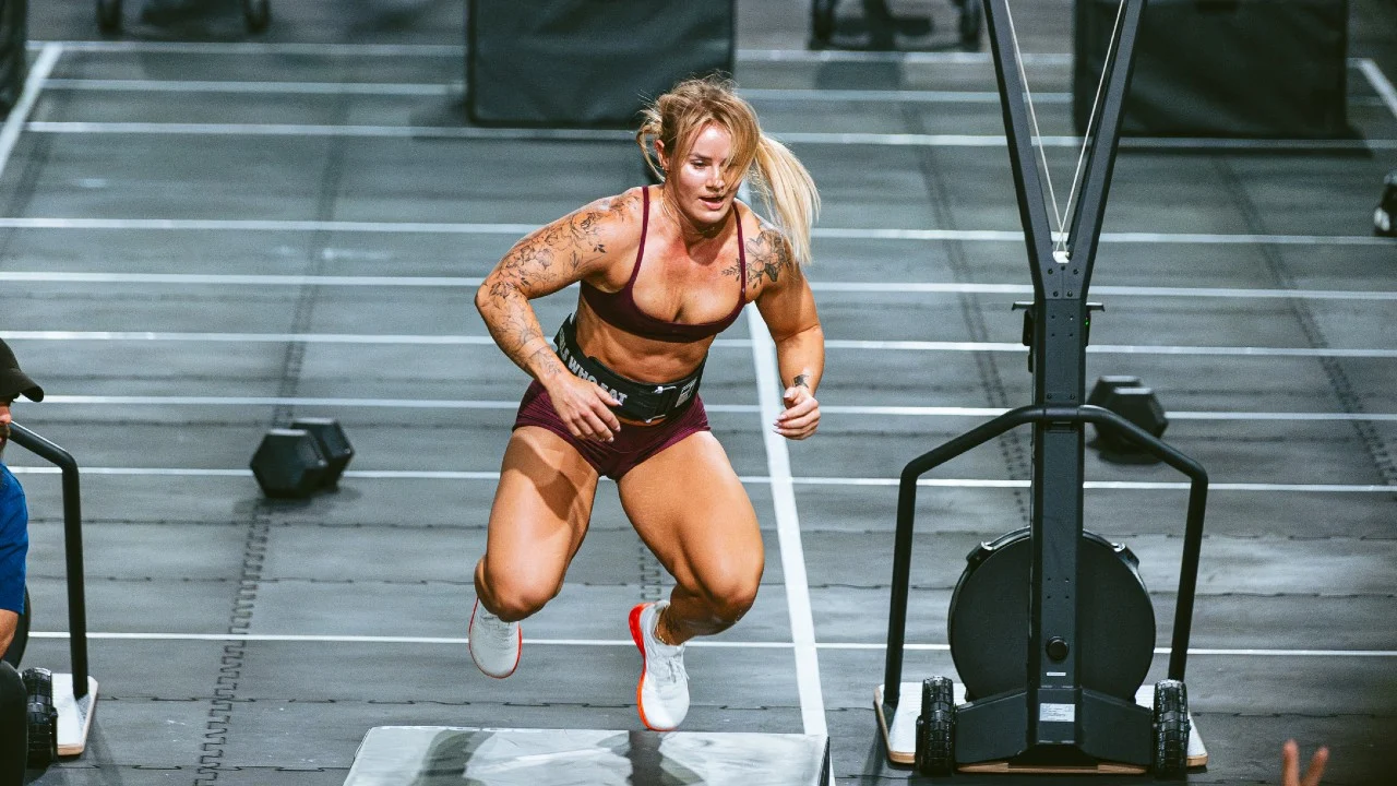 Speegle, Sigmundsdottir et les frères Panchik se retirent de la