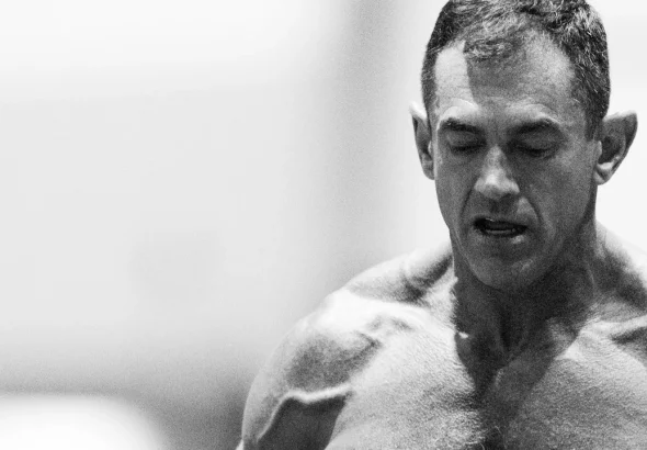 Roan Low a dominé la division 55-59 aux Masters CrossFit