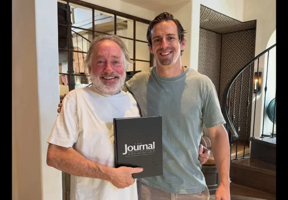Possédez un morceau d'histoire : les articles originaux du CrossFit Journal